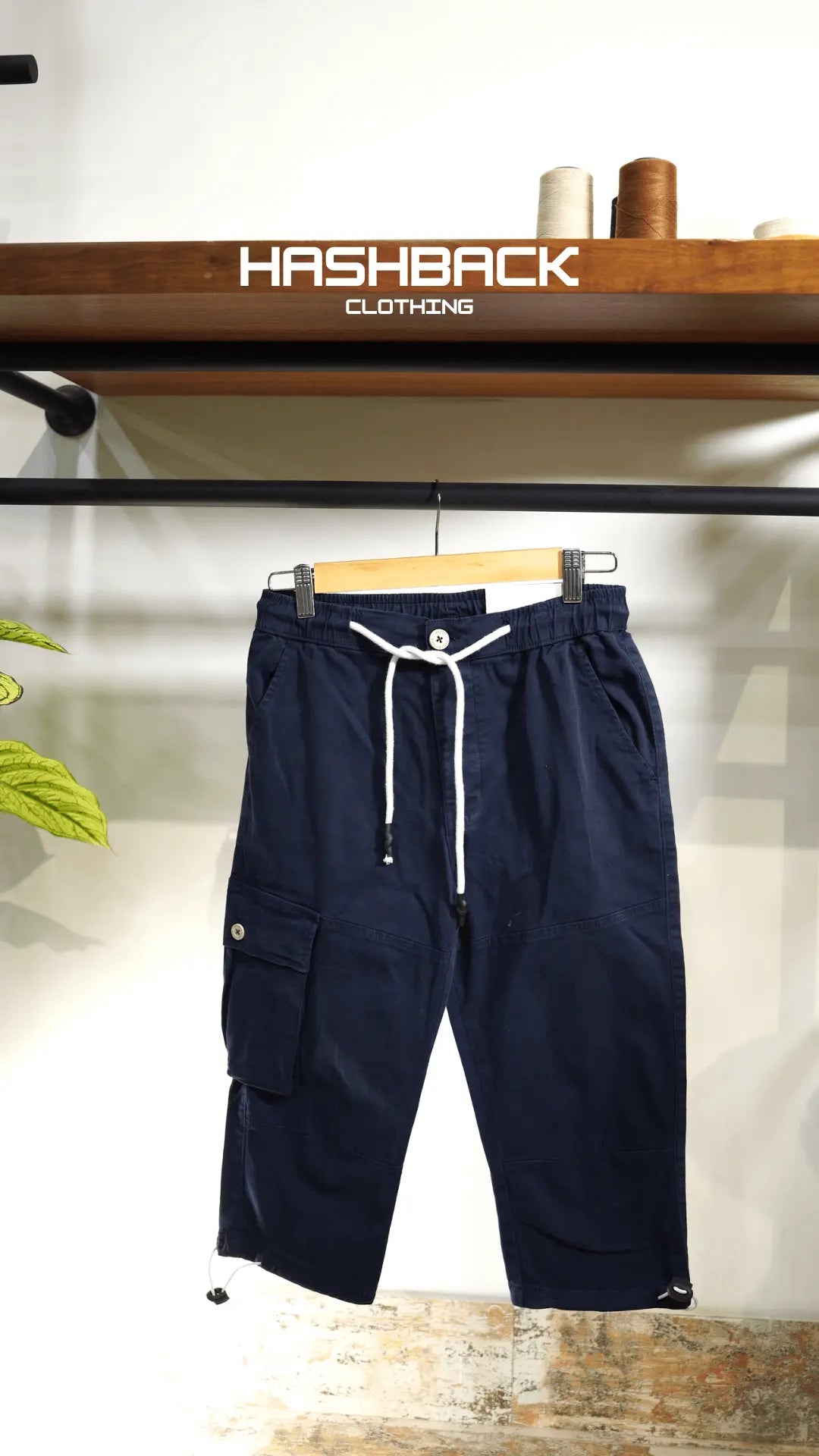 Men's Navy Blue Quarter Length Cargo Shorts with Drawstring Waist & Side Pocket – Casual Summer Wear