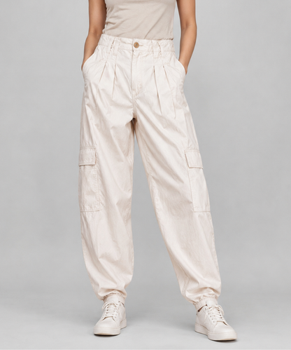 Women's Ballomn Shaped Pleated Cargo Trouser